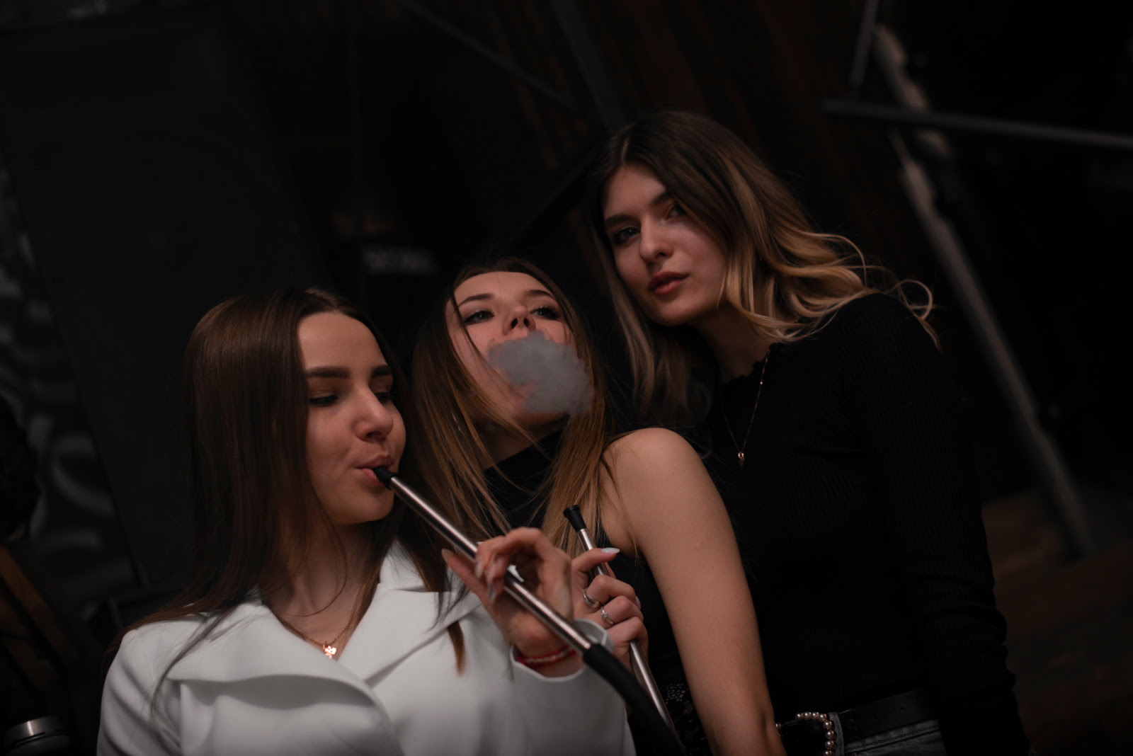 Почему вкус кальяна «теряется»: влияние влажности и температуры в помещении